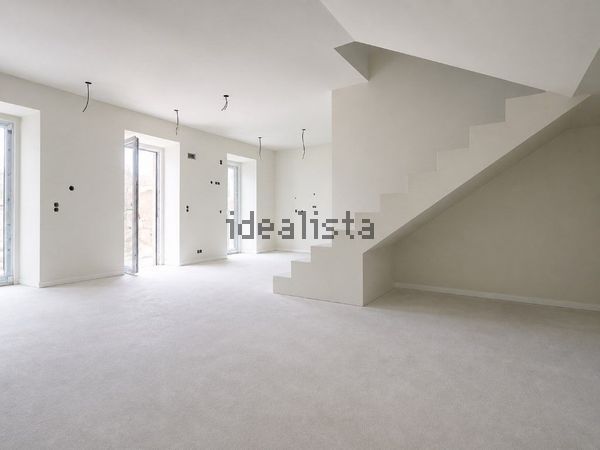 3-bedroom freehold villa in Cascais/Estoril — photo 1 of 5