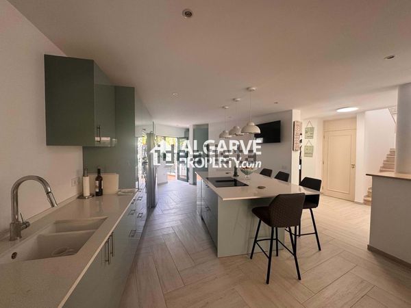 3-bedroom freehold villa in Loulé/Vilamoura — photo 4 of 5