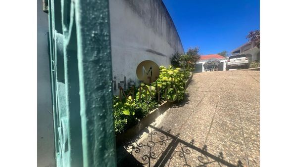 6-bedroom freehold villa in Cascais/Estoril — photo 2 of 5