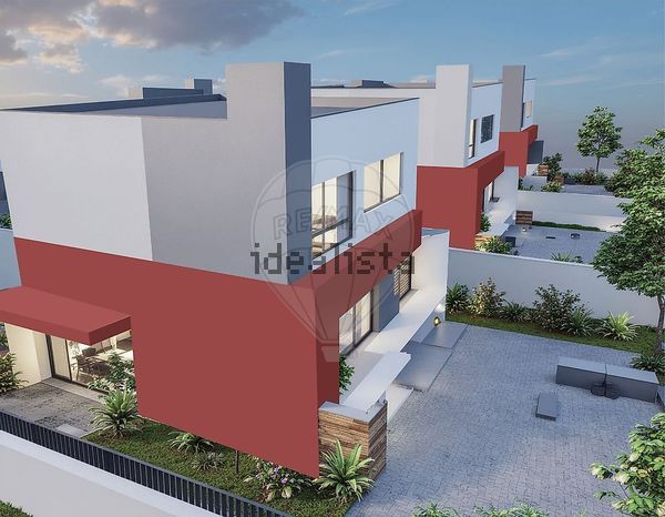 4-bedroom freehold villa in Mafra/Ericeira — photo 2 of 5