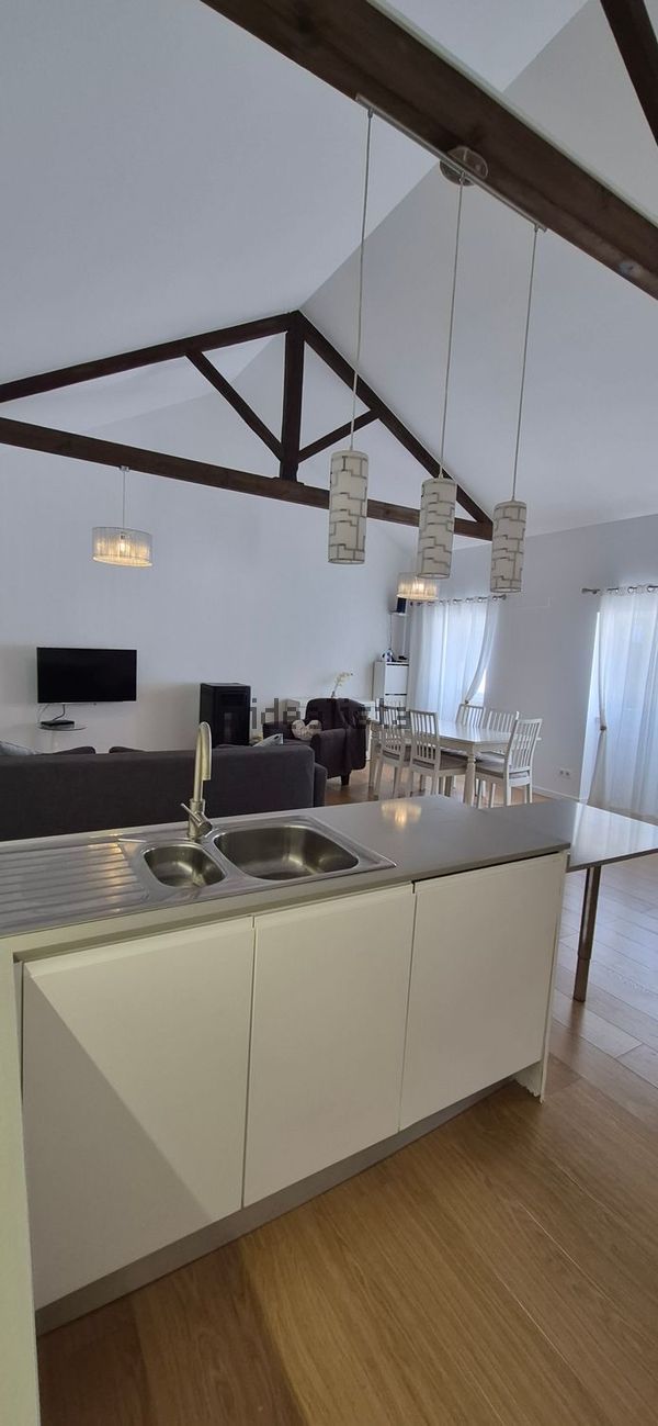 2-bedroom freehold villa in Cascais/Estoril — photo 3 of 5