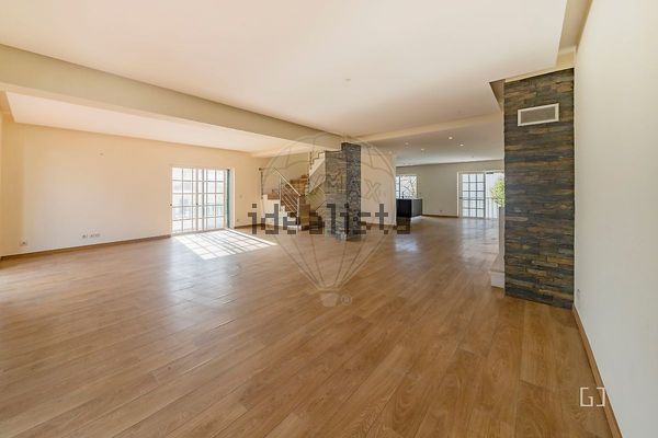 5-bedroom freehold villa in Sintra/Colares — photo 3 of 5