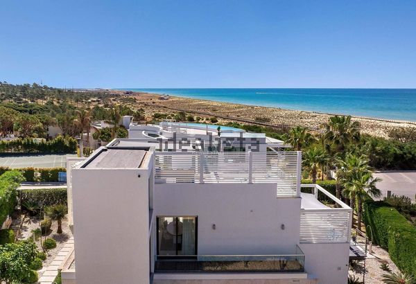 5-bedroom freehold villa in Loulé/Vilamoura — photo 4 of 5