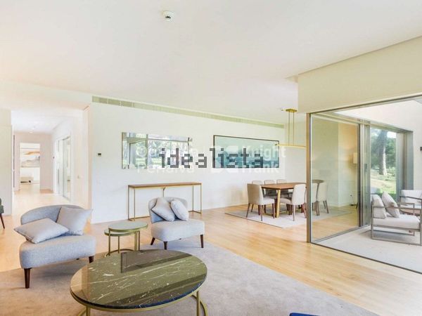 3-bedroom freehold villa in Cascais/Estoril — photo 3 of 5