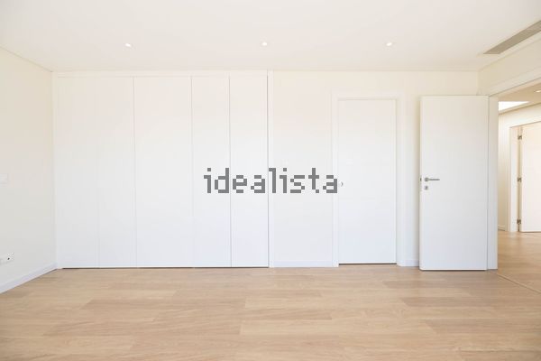 4-bedroom freehold villa in Cascais/Estoril — photo 4 of 5