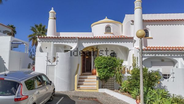2-bedroom freehold villa in Lagoa/Carvoeiro — photo 3 of 5