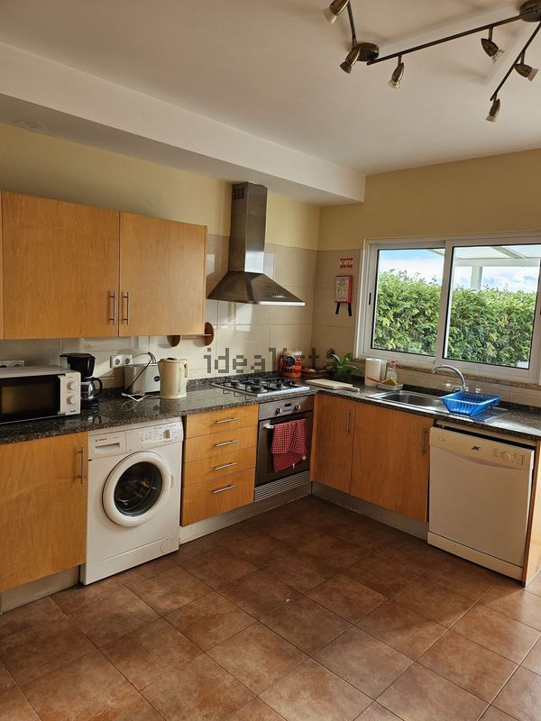 3-bedroom freehold villa in Calheta — photo 4 of 5