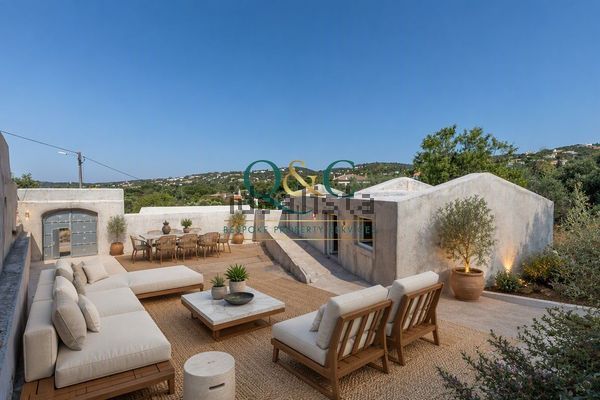 9-bedroom freehold villa in Faro — photo 4 of 5
