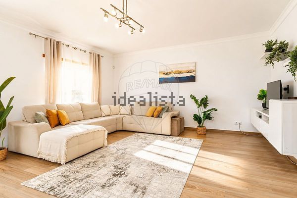 4-bedroom freehold villa in Sintra/Colares — photo 1 of 5