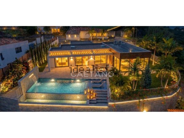 3-bedroom freehold villa in Ponta do Sol — photo 5 of 5