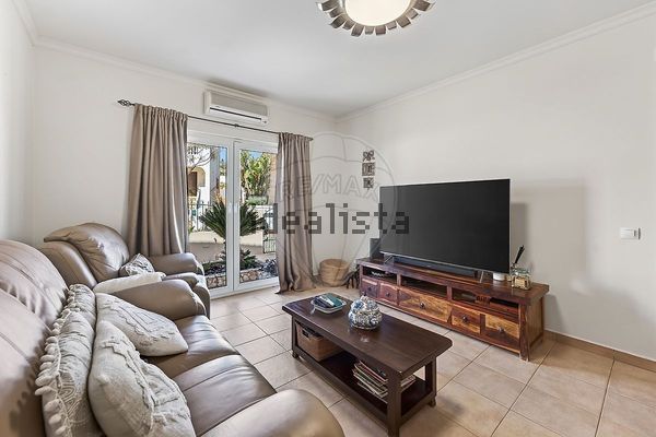 4-bedroom freehold villa in Loulé/Vilamoura — photo 4 of 5
