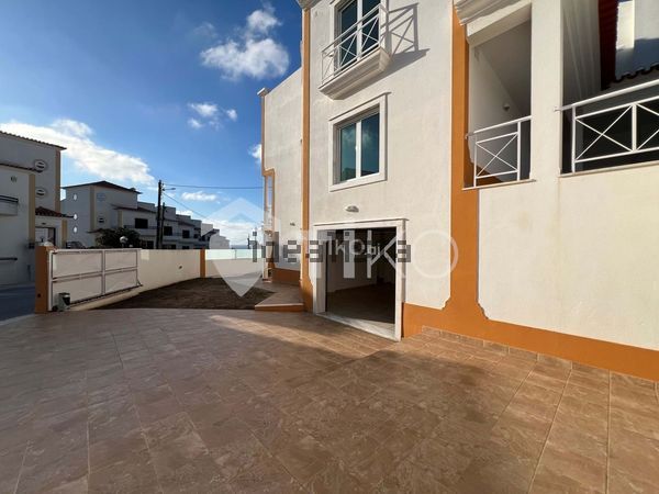 4-bedroom freehold villa in Mafra/Ericeira — photo 4 of 5