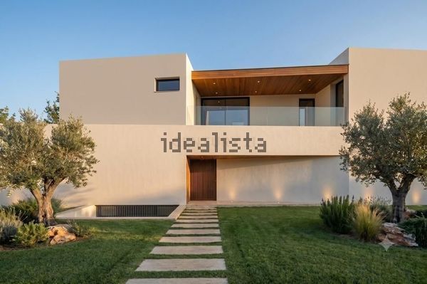5-bedroom freehold villa in Cascais/Estoril — photo 2 of 5