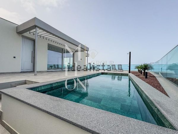 3-bedroom freehold villa in Calheta — photo 5 of 5