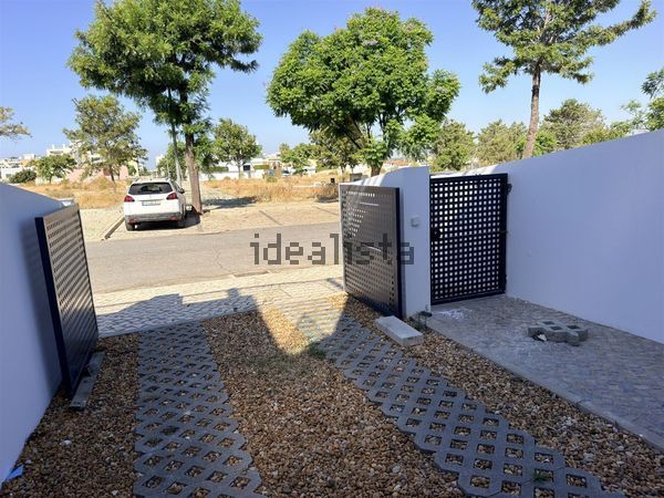Detached house in Centro, Quelfes — image 4