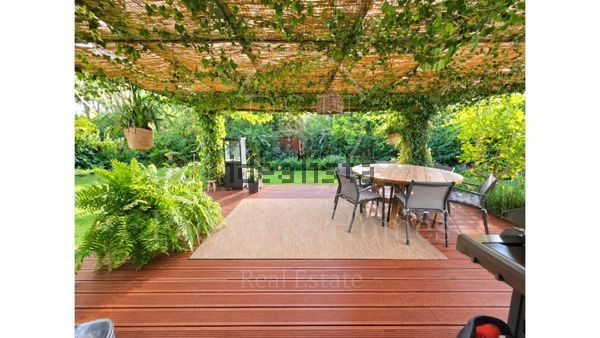 3-bedroom freehold villa in Cascais/Estoril — photo 5 of 5