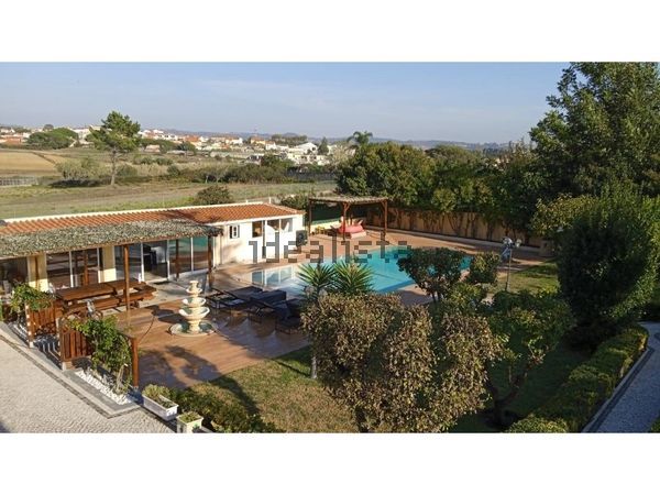 3-bedroom freehold villa in Sintra/Colares — photo 2 of 5