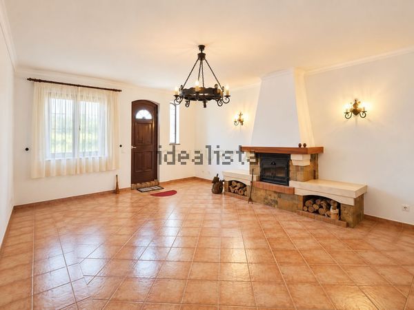 3-bedroom freehold villa in Lagos — photo 2 of 5