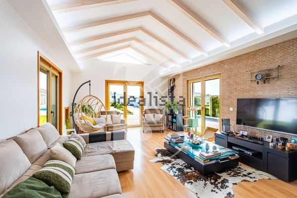 4-bedroom freehold villa in Sintra/Colares — photo 5 of 5