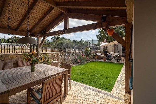 3-bedroom freehold villa in Alcobaça/São Martinho do Porto — photo 4 of 5