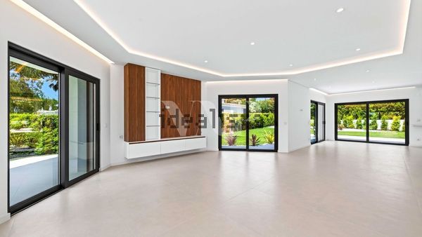 4-bedroom freehold villa in Loulé/Vilamoura — photo 2 of 5