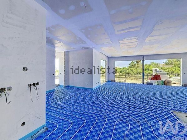 4-bedroom freehold villa in Tavira — photo 4 of 5
