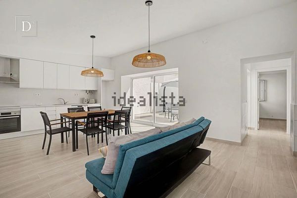 2-bedroom freehold villa in Albufeira — photo 2 of 5