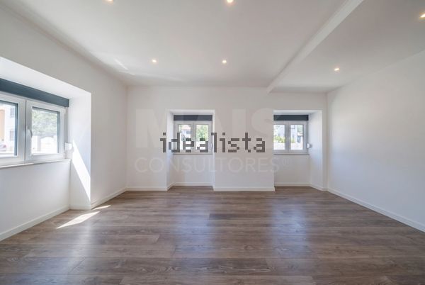 2-bedroom freehold villa in Alcobaça/São Martinho do Porto — photo 5 of 5