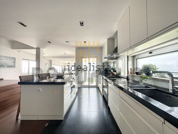 Detached house in Rua Carolina Lopes, Foz do Arelho — image 5