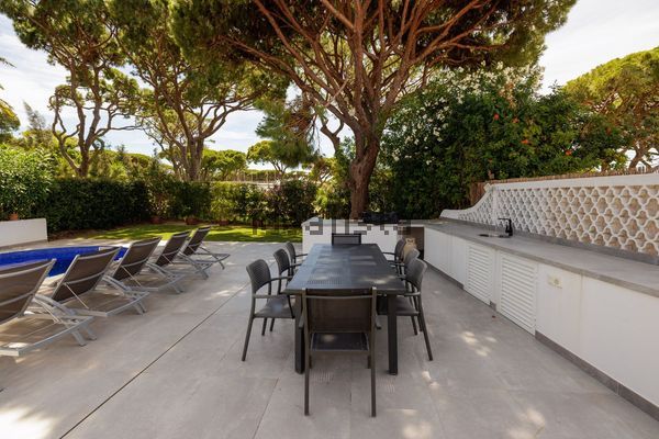 4-bedroom freehold villa in Loulé/Vilamoura — photo 4 of 5