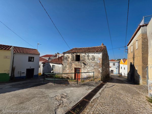 1-bedroom freehold villa in Óbidos — photo 3 of 5