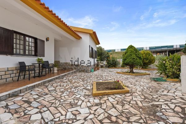 4-bedroom freehold villa in Óbidos — photo 5 of 5