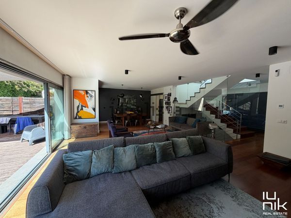 6-bedroom freehold villa in Cascais/Estoril — photo 4 of 5