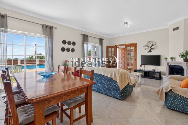 4-bedroom freehold villa in Loulé/Vilamoura — photo 4 of 5