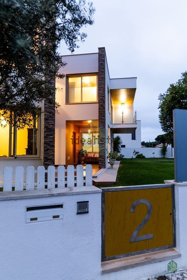 4-bedroom freehold villa in Caldas da Rainha/Foz do Arelho — photo 4 of 5