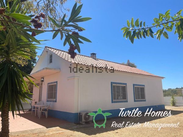 3-bedroom freehold villa in Tavira — photo 2 of 5