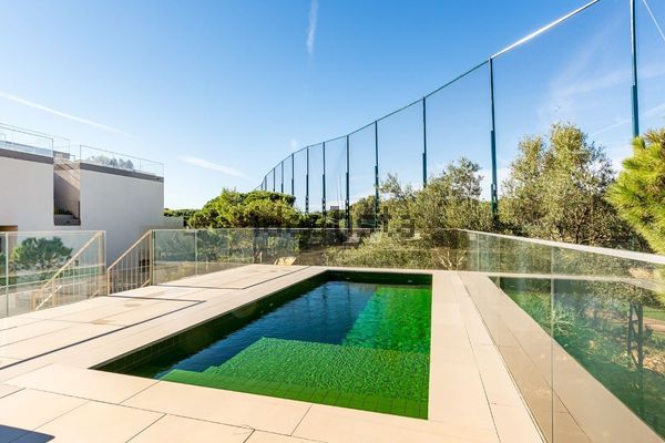 3-bedroom freehold villa in Cascais/Estoril — photo 4 of 5