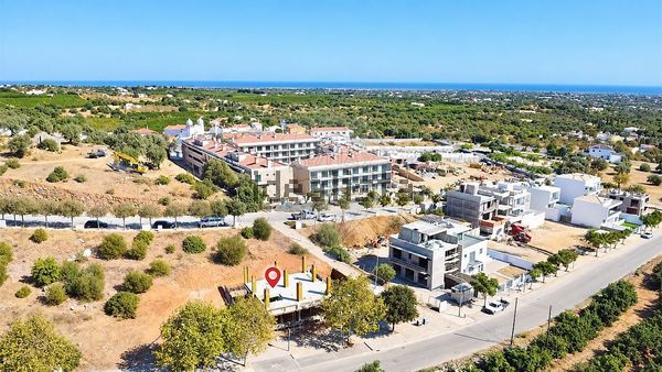 3-bedroom freehold villa in Tavira — photo 1 of 5