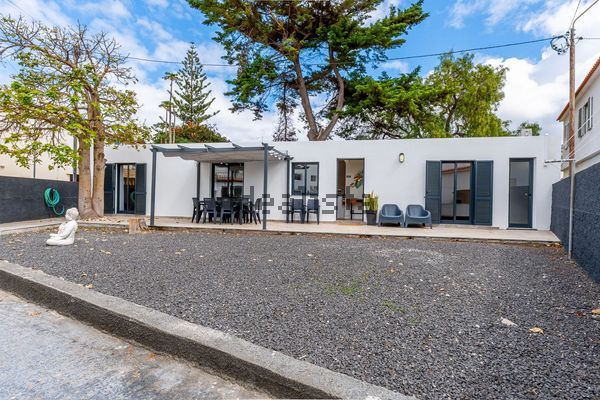 Detached house in Rua Doutor Pedro Lomelino, Porto Santo — image 3