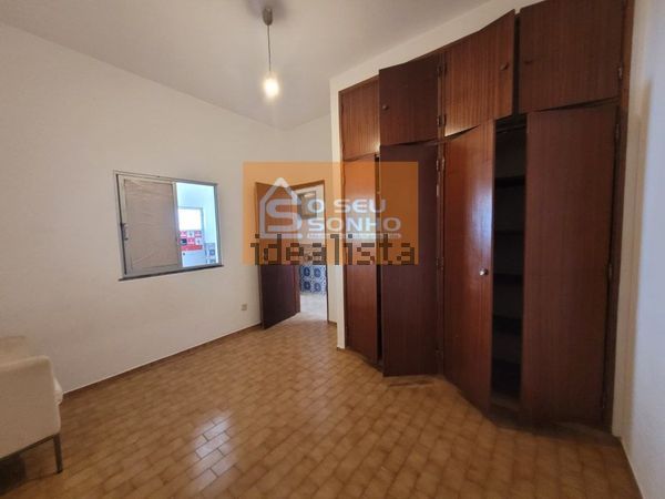 2-bedroom freehold villa in Faro — photo 5 of 5