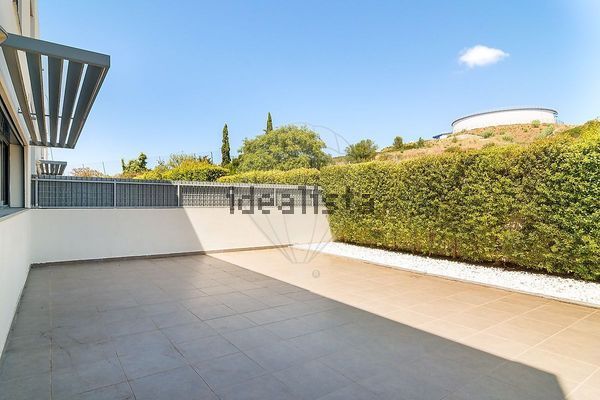 3-bedroom freehold villa in Cascais/Estoril — photo 2 of 5