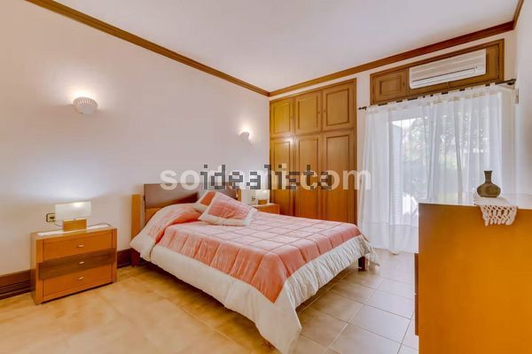 3-bedroom freehold villa in Loulé/Vilamoura — photo 4 of 5
