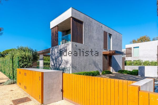 4-bedroom freehold villa in Cascais/Estoril — photo 3 of 5