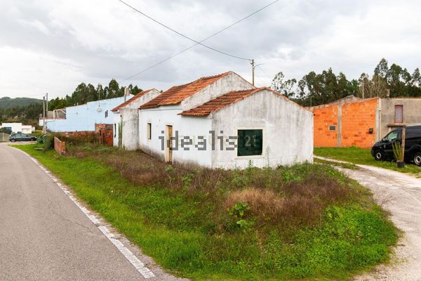 Detached house in Rua do Varatojo, 14, Coz - Alpedriz - Montes — image 3