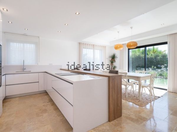 3-bedroom freehold villa in Faro — photo 4 of 5