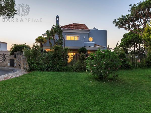 5-bedroom freehold villa in Loulé/Vilamoura — photo 1 of 5