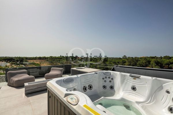 3-bedroom freehold villa in Loulé/Vilamoura — photo 5 of 5