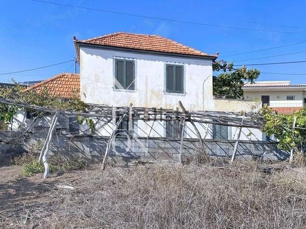 Detached house in Rua da Igreja, Estreito da Calheta — image 5