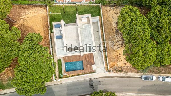 3-bedroom freehold villa in Albufeira — photo 5 of 5
