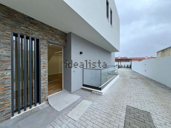 4-bedroom freehold villa in Cascais/Estoril — photo 4 of 5